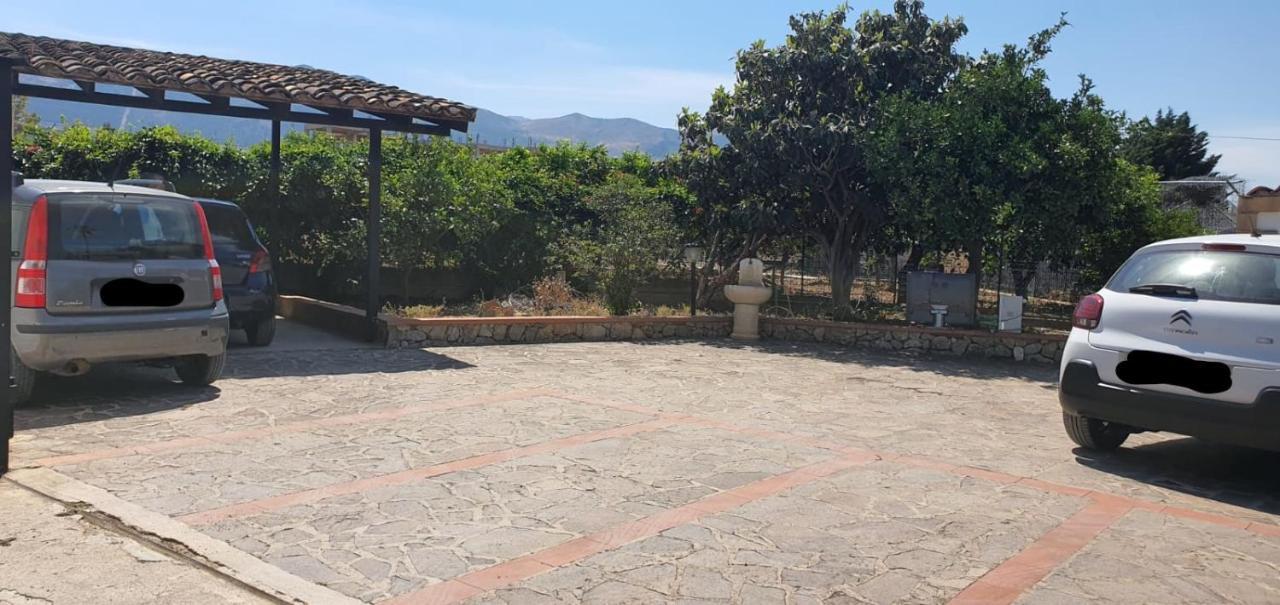 Villa Marianna Con Piscina Privata Ampi Spazi Esterni E Wifi Free トラビーア エクステリア 写真